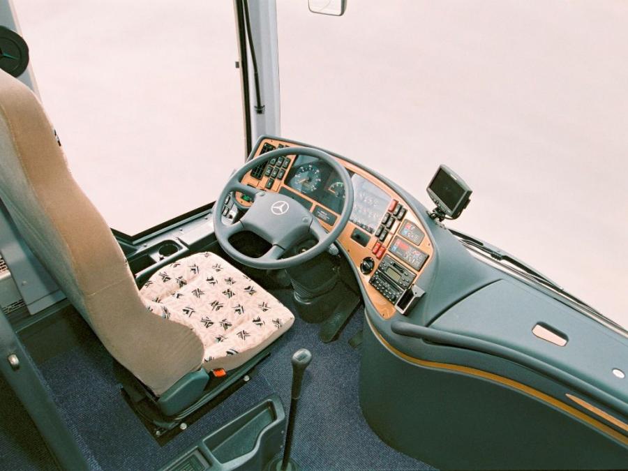  Mercedes-Benz Tourismo O350 1999 года  (фото 3 из 7)